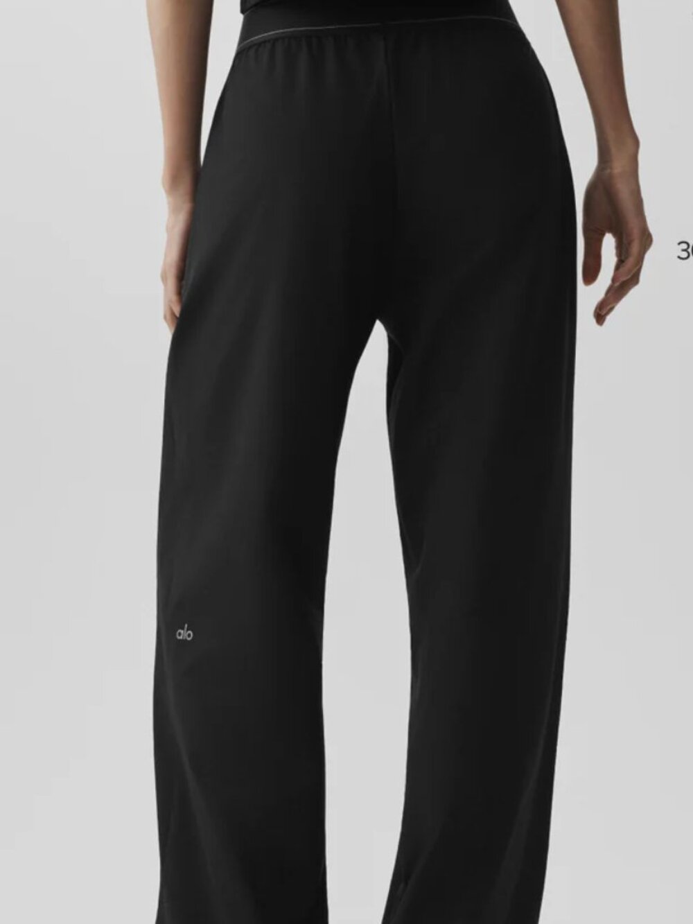 Brand New ALO Yoga Pants 💖🖤Suit Up Trouser Black (Regular) - Picture 8 of 8